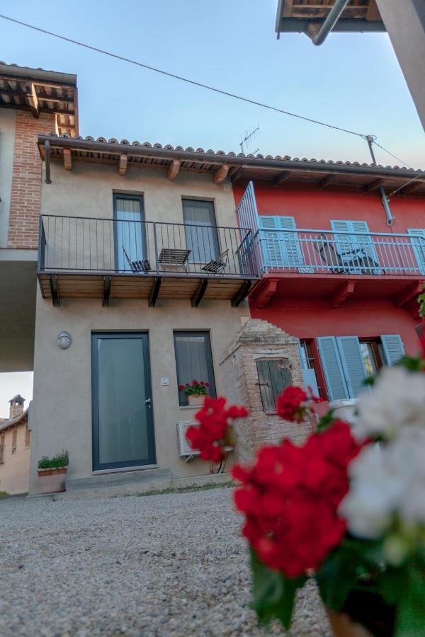 Al Centro Del Borgo Διαμέρισμα Guarene Εξωτερικό φωτογραφία