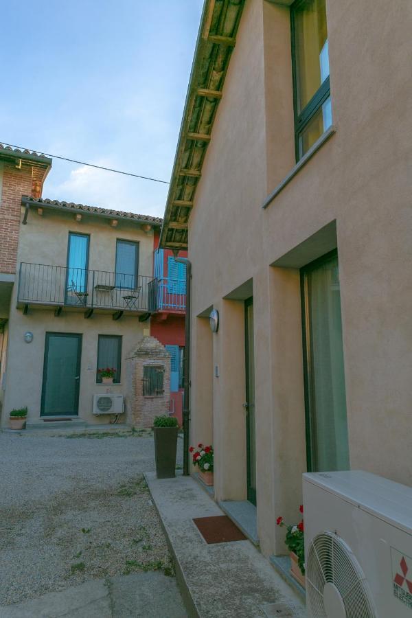 Al Centro Del Borgo Διαμέρισμα Guarene Εξωτερικό φωτογραφία